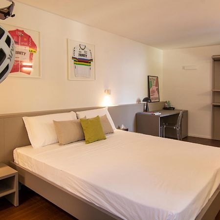 Bassano Club House Bed & Breakfast Bassano del Grappa Exterior photo